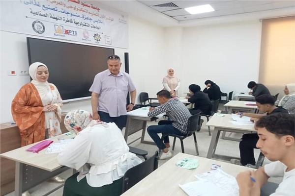  الامتحانات في  جامعة سمنود 