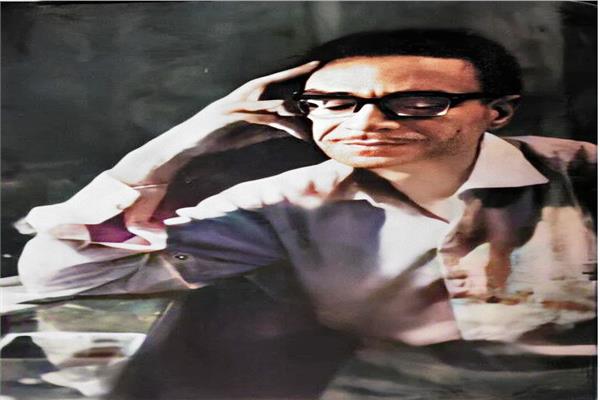 الشاعر مرسي جميل عزيز