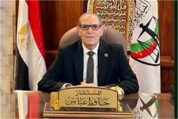  المستشار حافظ عباس رئيس هيئة النيابة الإدارية