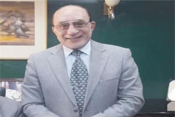 د. أيمن شاهين