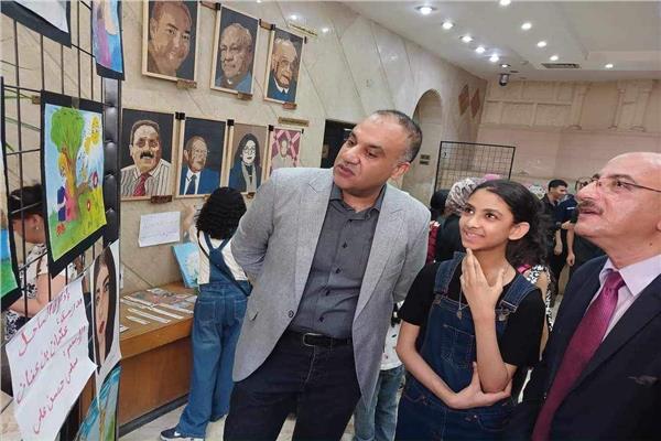 معرض الفنون التشكيلية