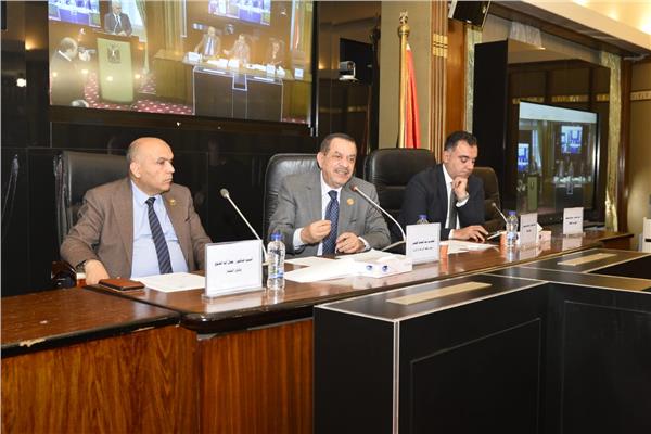 جانب من اجتماع لجنة الزراعة والرى بمجلس الشيوخ