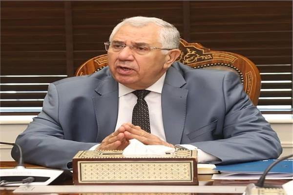 السيد القصير وزير الزراعة واستصلاح الأراضي