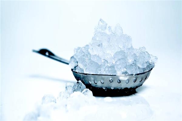طرق مذهلة لاستخدام الثلج في المطبخ 