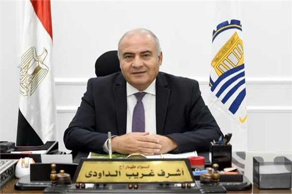 اللواء اشرف الداودي محافظ قنا