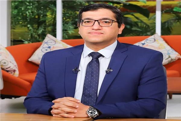  الدكتور أسامة السعيد رئيس تحرير جريدة الأخبار