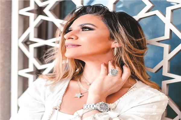 نادين