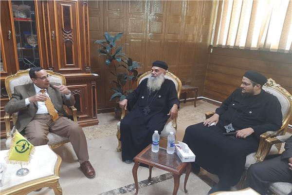 وفد من الكنيسة يهنئ محافظ شمال سيناء بعيد الأضحى المبارك
