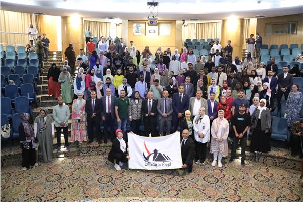  زيارة للطلاب الوافدين لمستشفى سرطان الأطفال 57357