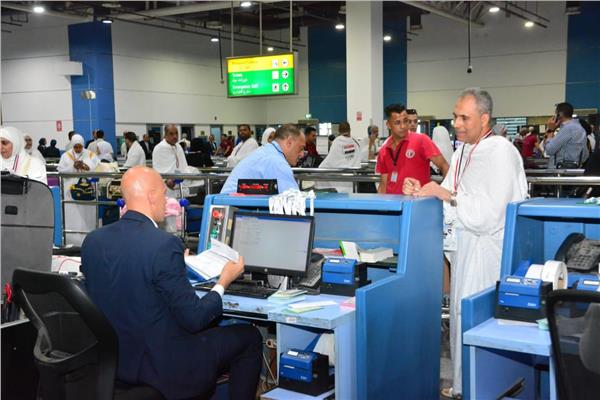 مصر للطيران تسير غداً 26 رحلة جوية من الأراضي المقدسة 