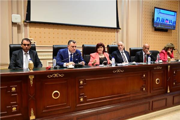 اجتماع سياحة النواب لمناقشة أزمة الحجاج  المصريين 