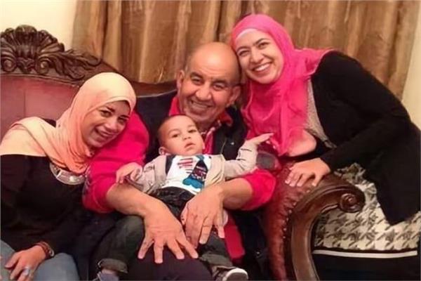  محمد التاجي وبناتة 