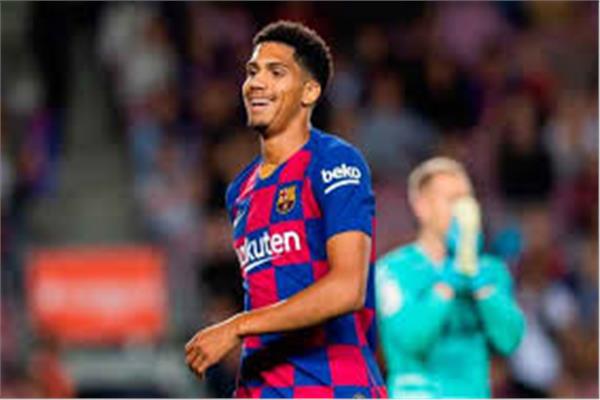 مدافع منتخب بيرو، ميجيل أراوخو