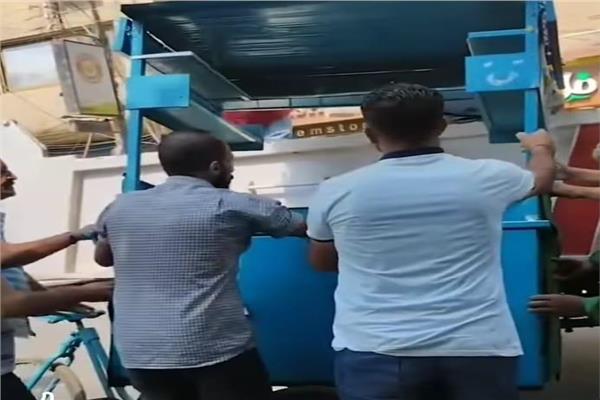 فيديو إزالة البائع المتجول