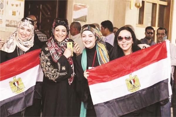 العلم المصرى حاضر دائماً فى الاستحقاقات الدستورية وكل المناسبات الوطنية 