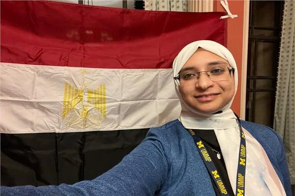 الباحثة سناء السيد المدرس المساعد بقسم الجيولوجيا بكلية العلوم جامعة المنصورة