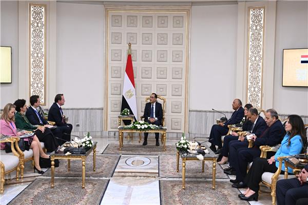 لقاءا رئيس الوزراء على هامش  مؤتمر الاستثمار المصري الأوروبي