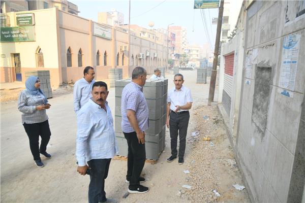 الدكتور طارق رحمي محافظ الغربية خلال الجملة 