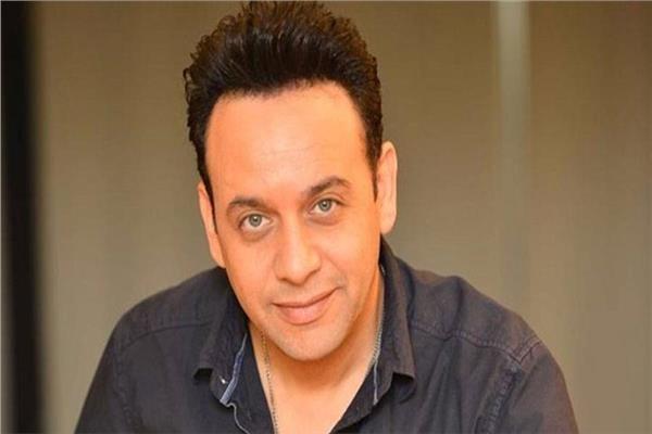  مصطفى قمر