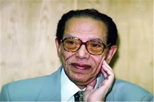 مصطفى محمود