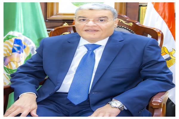 اللواء أسامة القاضي محافظ المنيا