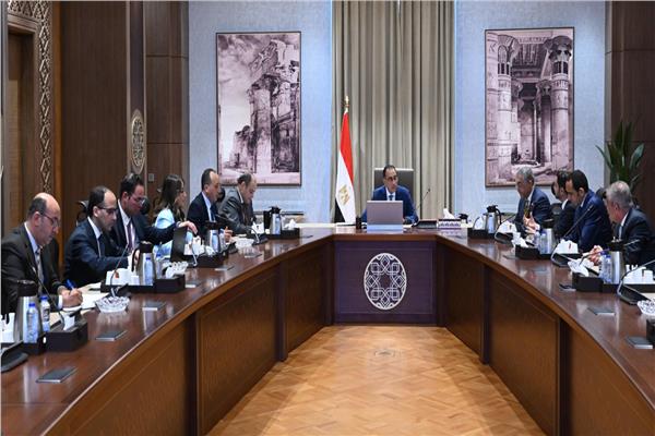  رئيس الوزراء 