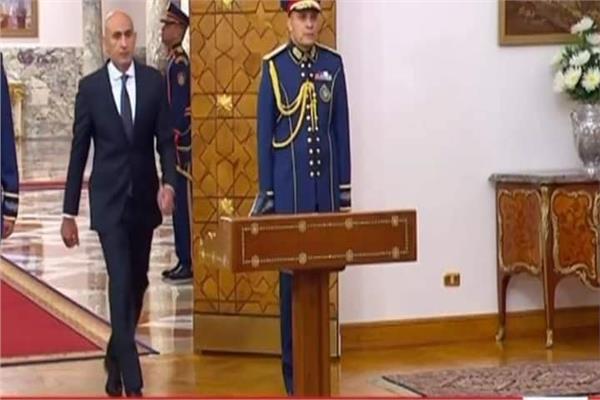 الدكتور محمد عبد اللطيف وزير التربية والتعليم 