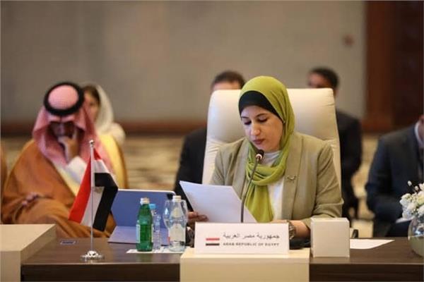 يمنى البحار  نائب وزير السياحة والآثار