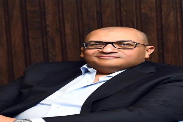  الدكتور أحمد الشناوي