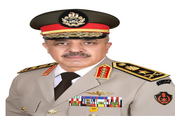 الفريق أحمد خليفة رئيس أركان حرب القوات المسلحة