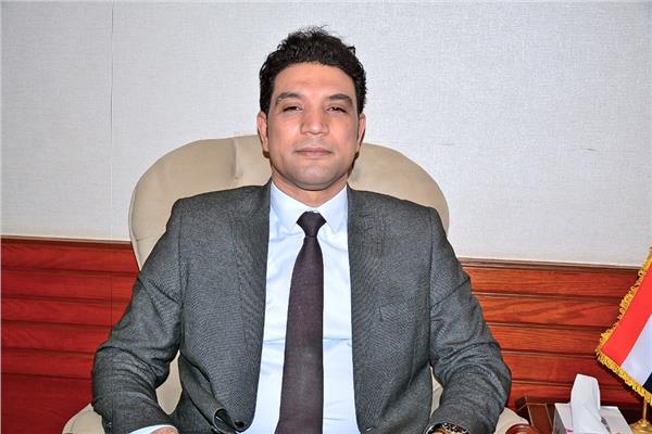  الدكتور محمد عبد الهادي