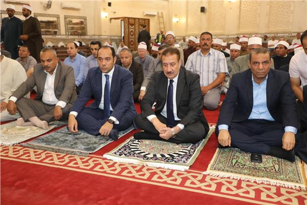  اللواء إبراهيم أبو ليمون محافظ المنوفية اثناء الاحتفال