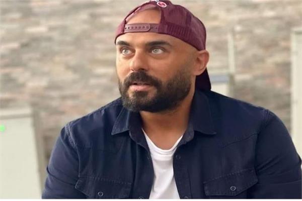 الفنان أحمد صلاح حسني