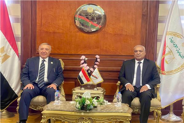 رئيس هيئة النيابة الإدارية يستقبل رئيس المحكمة الدستورية العليا