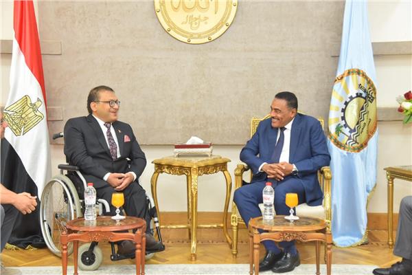 اللواء خالد شعيب محافظ مطروح يستقبل سفير دولة نيبال