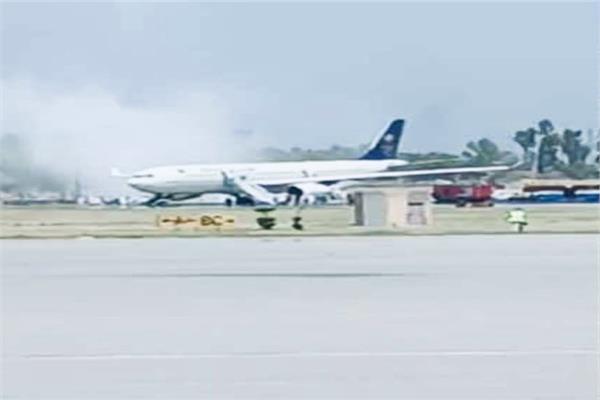 جانب من الحريق