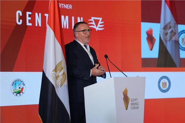 مارتن هورجان الرئيس التنفيذي لشركة سنتامين العالمية المشغلة لمنجم السكري