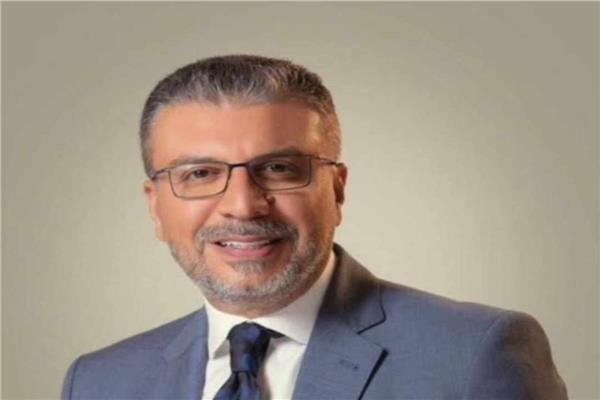 الإعلامي عمرو الليثي 
