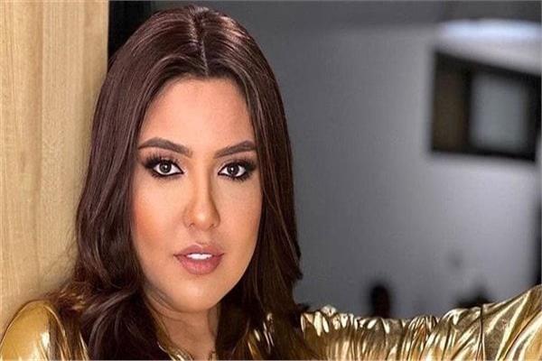 الفنانة مي كساب