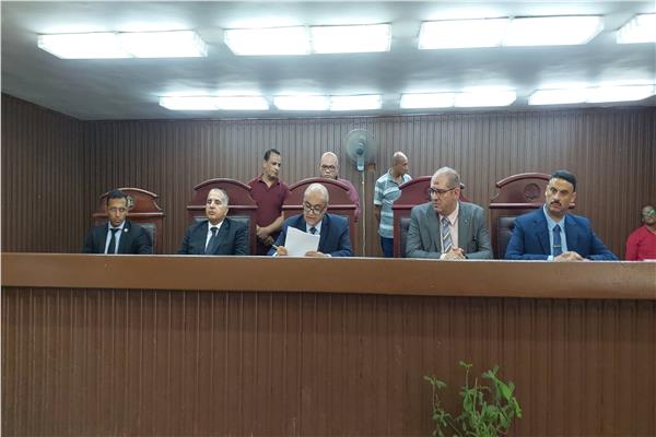 هيئة المحكمة برئاسة المستشار أيمن عفيفي سالم