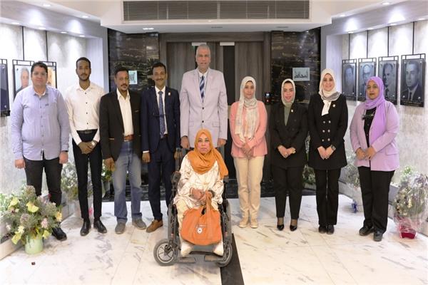  اللواء دكتور كمال إسماعيل محافظ أسوان