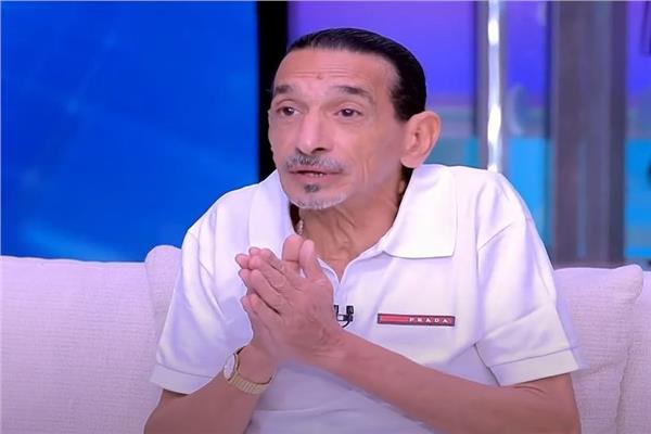 الفنان علاء عوض