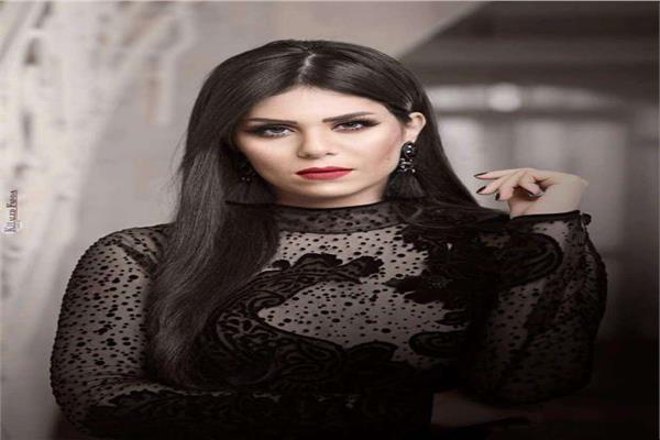 الإعلامية نهاوند سري