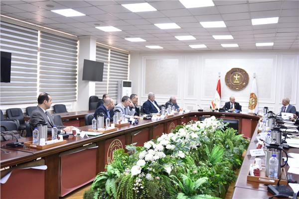 وزير العمل 