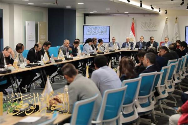 تنوع فكري وتوحد في حب الوطن