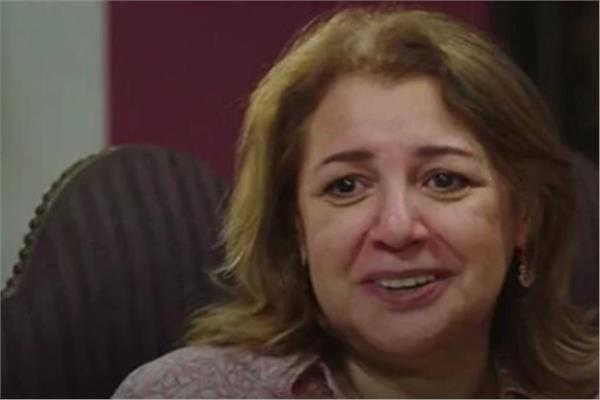 الفنانة حنان سليمان 