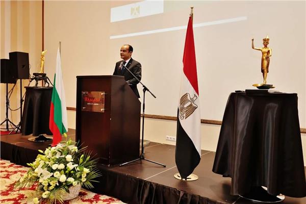 سفير مصر في صوفيا نادر سعد