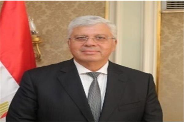  الدكتور أيمن عاشور وزير التعليم العالي والبحث العلمي