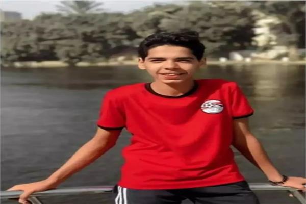 اللاعب محمد عمرو مصطفى لاعب نادي الكهرباء