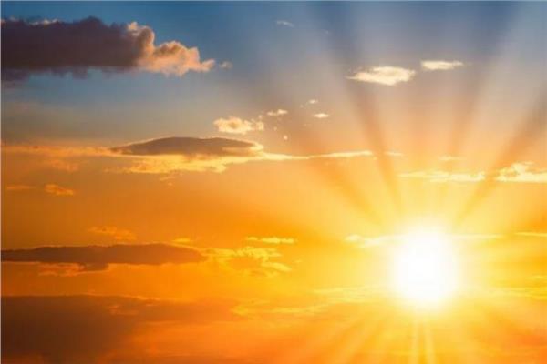 صورة تعبيرية لـ«أشعة الشمس»